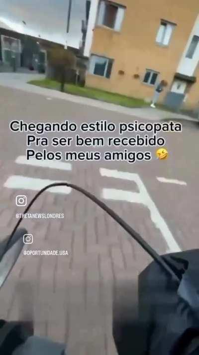 Carioca sofre tentativa de assalto em Londres 