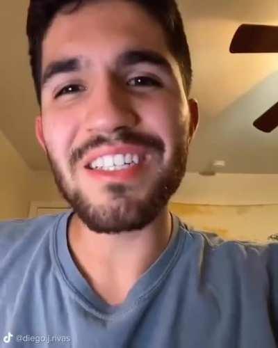 Guy imitates languages to how they’d sound to foreigners