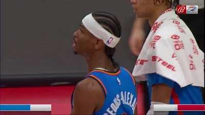 [Highlight] SGA beats the halftime buzzer with a step-back 3 to give him 19 in the 1st half.