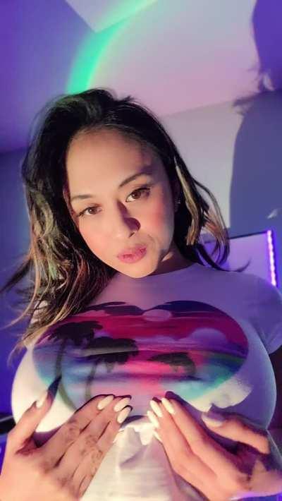 Have you ever been with a Filipina who could cum from getting her nipples licked?