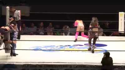 Natsu Sumire having a bad time at WAVE