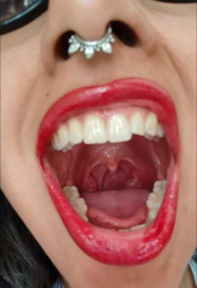 {f} I know how much you wanted me to choose you as my snack. Well the day has arrived