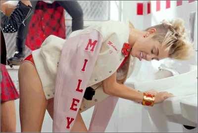 Miley Cyrus ass and tongue. She would probably love her ass eaten