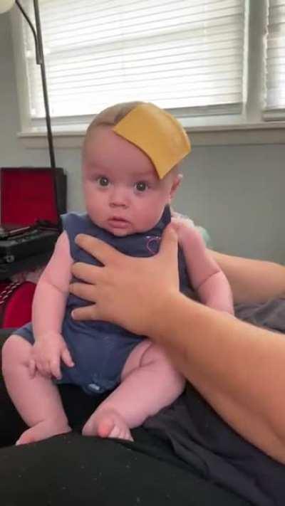 Как успокоить ребёнка