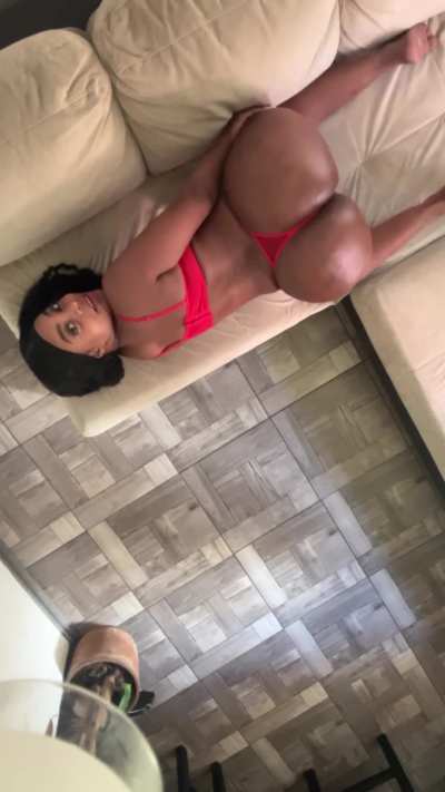 Fill my chocolate pussy raw