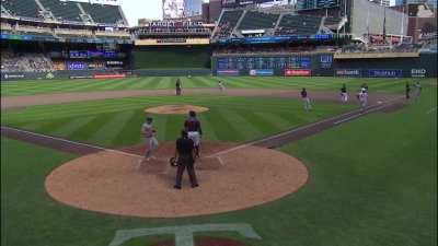 [Highlight] [Highlight] Josh Naylor with a patented Guardians Bullshit Moment™, plates two insurance runs with the least impressive 