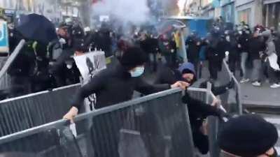 Compilation of today protests in Paris against the Global Security bill - The new article would amend current legislation to make it an offense to show the face or identity of any officer on duty 