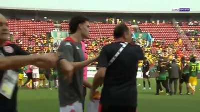 [Bein Sports] Video of the referee that ended the match between Mali and Tunisia in 89th minute after previously trying to end the match in the 85th minute.