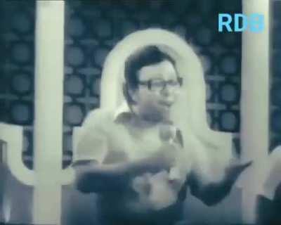 Here is a live example of someone breathing fire into the mic. 