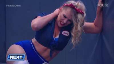 Lacey Evans