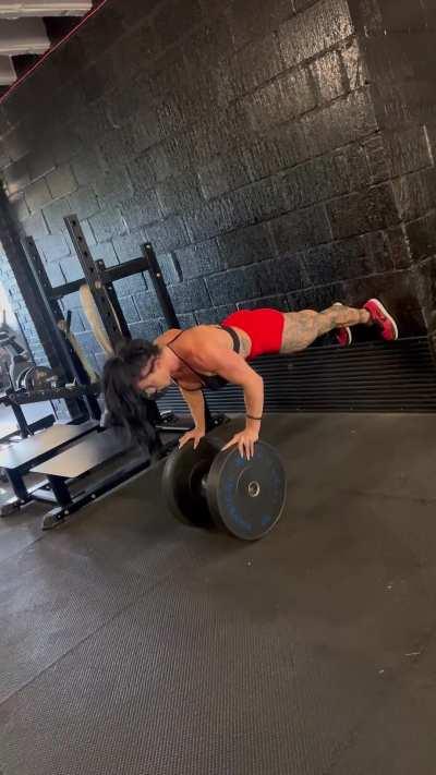 Are you in to toned bodies