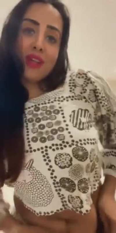 Sanjana Galrani Deep Navel