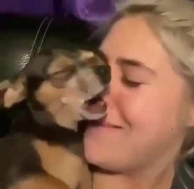 Getting kiss from his mama