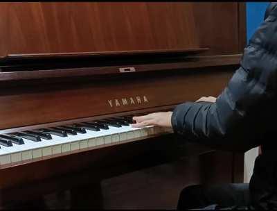 When you're practicing piano but suddenly remember you're an Arcaea player Part 2: