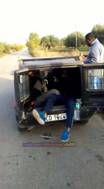 Cand e frate langa frate