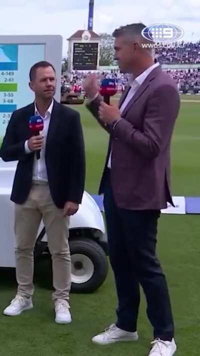 Punter being a savage during the Ashes