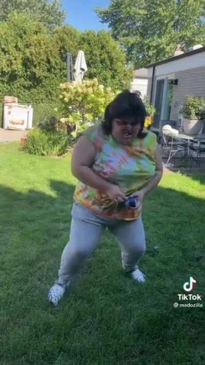 These tits fart hard