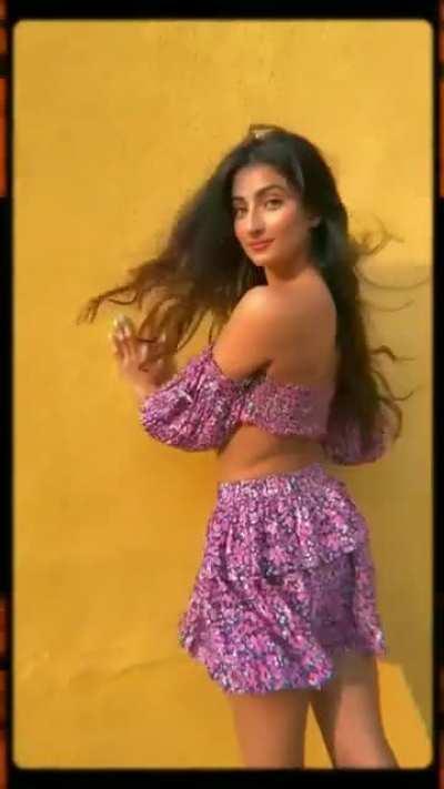 Palak Tiwari is a perfect example of petite