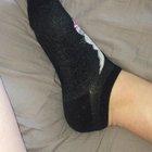 Letting my sweaty feet get some air 💦 DMs open!