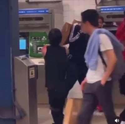 Guy with no arms gets kicked for calling a girl the n-word