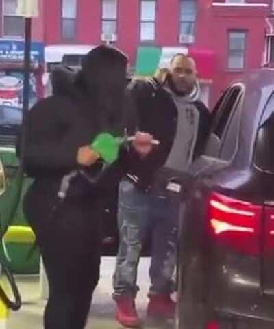 Hoes at the gas station be like: