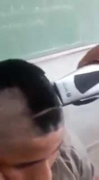 Cortesito polludo 😎😎😎😎