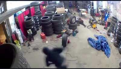 Mechanic overcharges customer