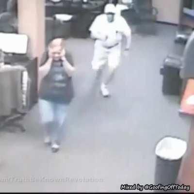 Old Man Thwarts 2 Casino Thieves Without Even Using His Cane