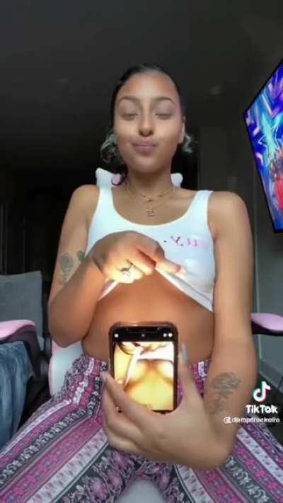 Soft & Jiggly No.387 😍🍑