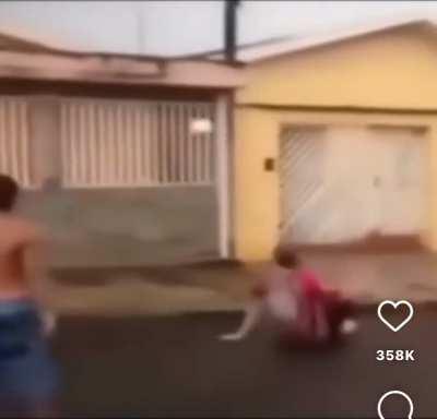 Bro unaware of what sport they&rsquo;re playing😂