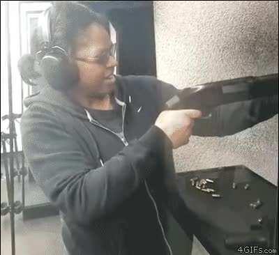 Guns_Guns_Guns - Video #1741