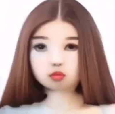 this says a lot about beuty standards in modern society