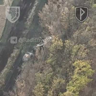 Complementary footage of the failed Russian armor column attack near Dobropil. Armored vehicle are hunted down while retreating. The dismounts are meticulously hunted by FPVs and drone drops in a nearby forest, a ditch, and a field.