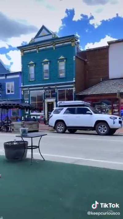 Shops in Crested Butte, Colorado struggle to find workers after the Rich price out homes in the area for profit