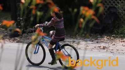 Video of Jenna Ortega on bts of Beetlejuice2