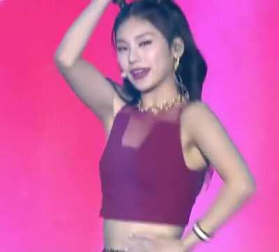 ITZY - Yeji (feat. Lia, Chaeryeong & Ryujin)