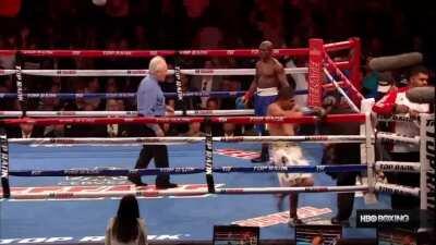 Five years ago this week, Jessie Vargas stuns a weary Timothy Bradley Jr before referee Pat Russell mistakenly stops the fight at the 10 second warning. Vargas celebrates a phantom TKO before losing on the cards.