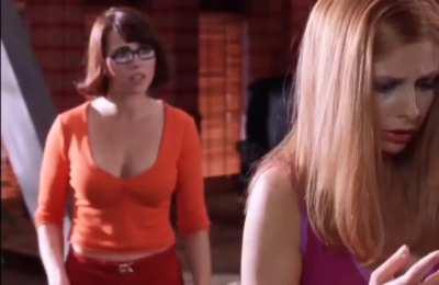 Hot Velma (Linda Cardellini) is absolutely incredible in Scooby-Doo