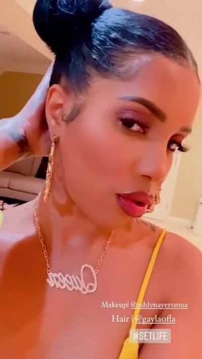 I would fuck her mouth