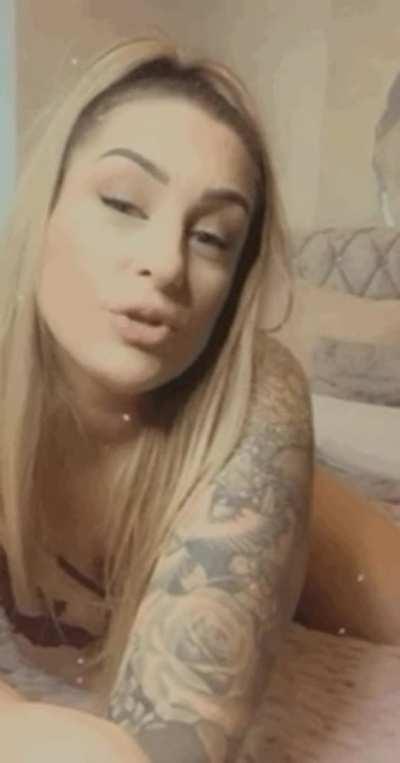 Small but dirty and naughty..