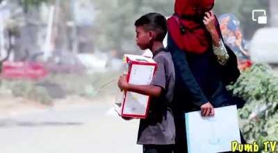 Каждый ребенок заслуживает счастье.