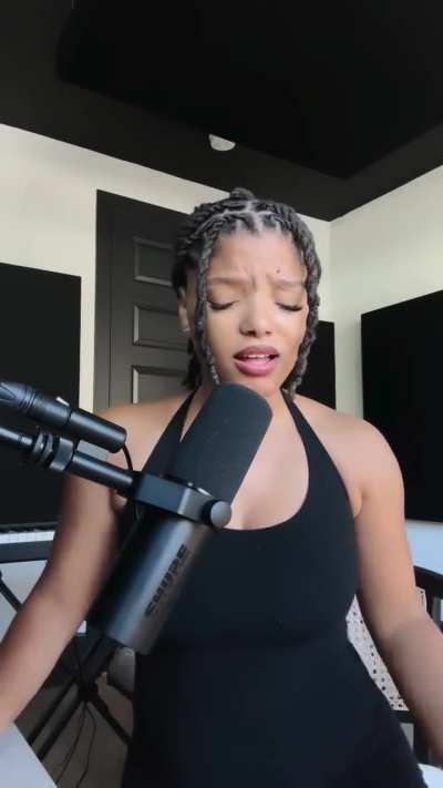 Singing a cover IG 9.8.25