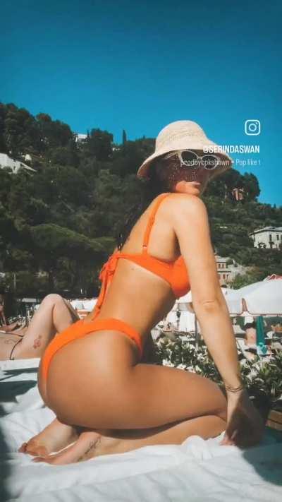 Serinda Swan INT 🌍