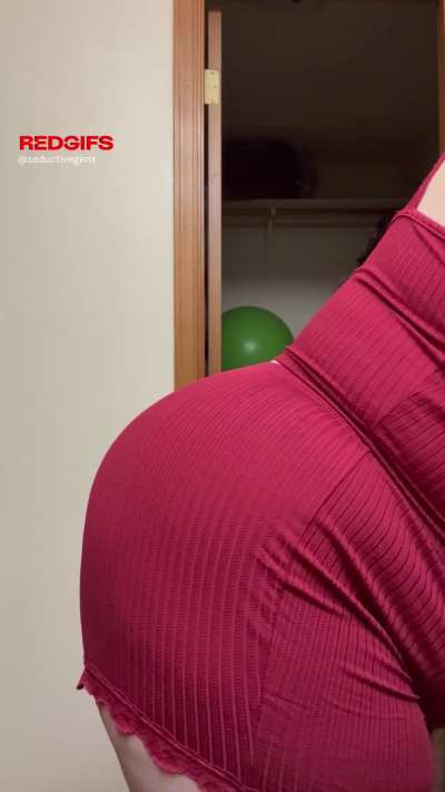 I bet you’d love to stuff your face in my butt the moment I tell you I’m starting to feel a bit gassy. Right? 😉