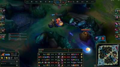 split second decision to take tank support item against 3 man dive