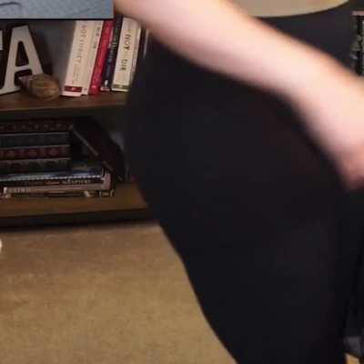 Anita showing off her dumptrunk