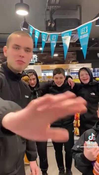 Centra Hansfield (Wakey Wakey Wines)