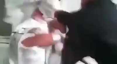 Dexterous vs Sinistral, the legendary showdown