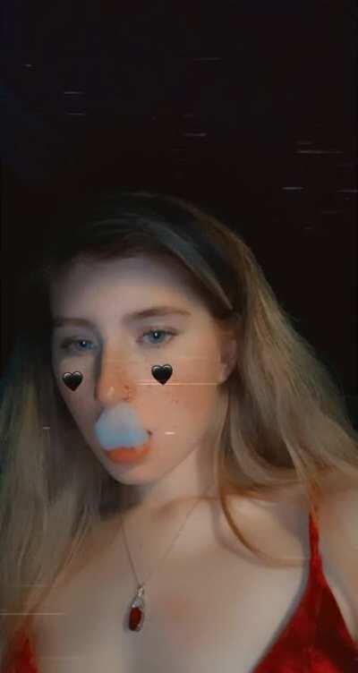 Perfected the sexy french inhale