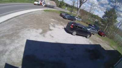 Taking a turn too fast when you're transporting a mobile home